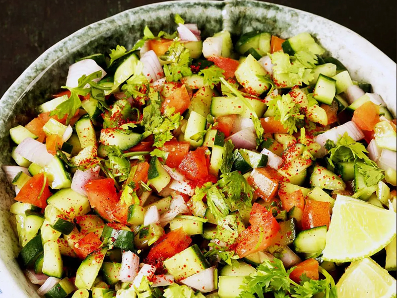 Kachumber Salad/ Green Salad